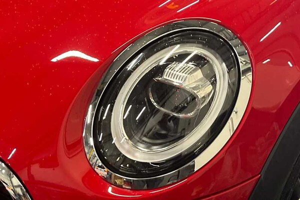 Used MINI Convertible 2018 for sale - 76168942: Photo 29