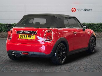 Used MINI Convertible 2018 for sale - 76168942: Photo 3
