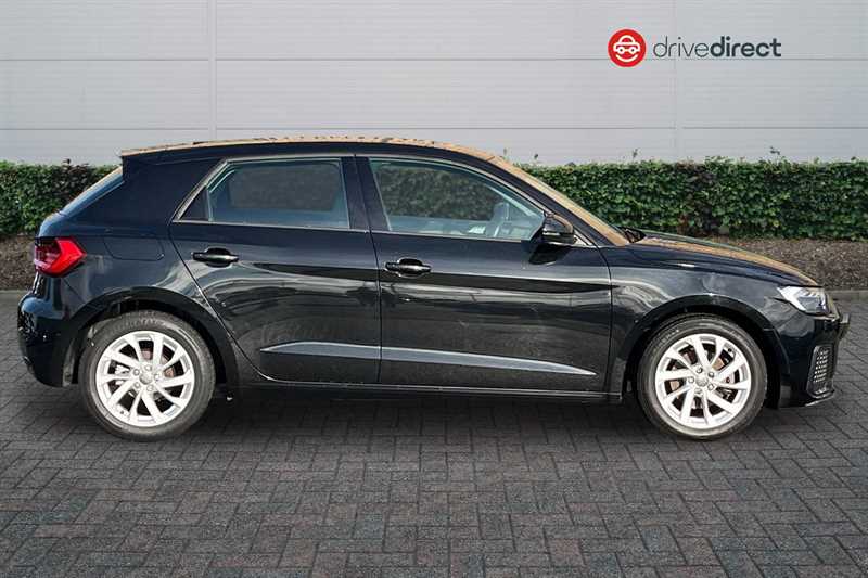 Used Audi A1 2019 for sale - 76732766: Photo 2