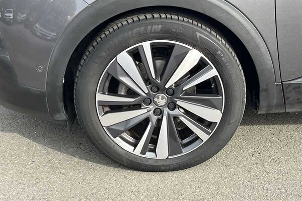 Used Peugeot 3008 2020 for sale - 76125080: Photo 11