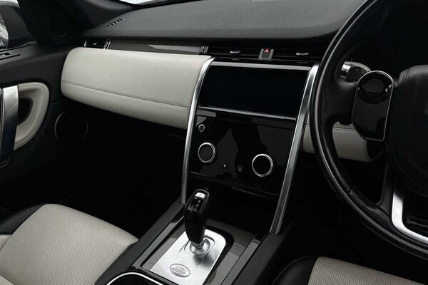 Used Land Rover Discovery Sport 2020 for sale - 76242664: Photo 14