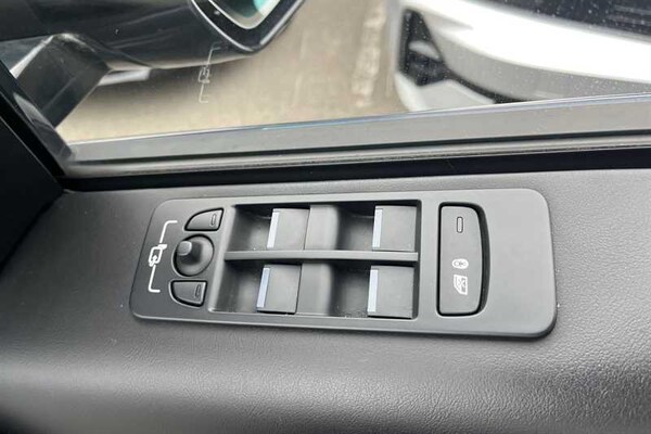 Used Land Rover Discovery Sport 2020 for sale - 76242664: Photo 16