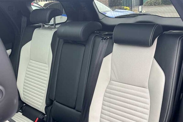 Used Land Rover Discovery Sport 2020 for sale - 76242664: Photo 24