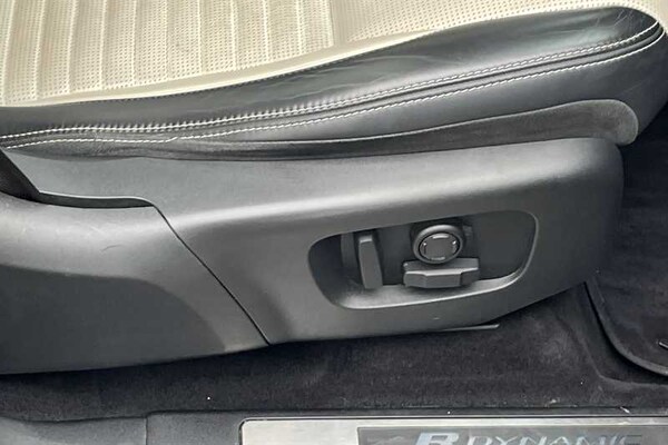 Used Land Rover Discovery Sport 2020 for sale - 76242664: Photo 26