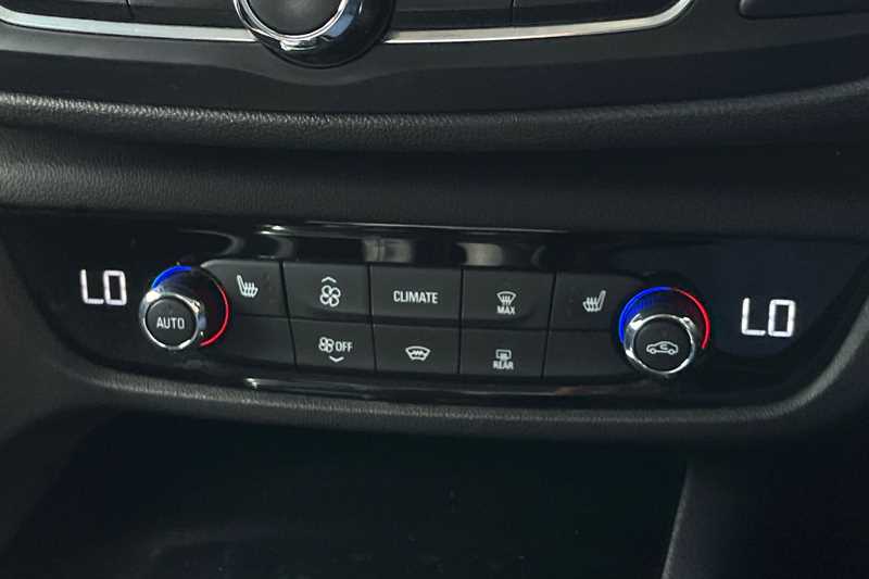 Used Vauxhall Insignia 2018 for sale - 78075821: Photo 15