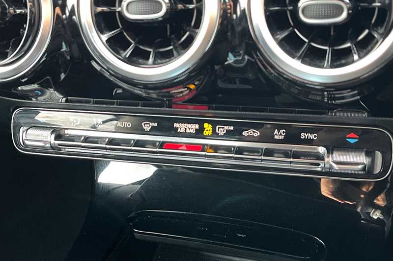 Used Mercedes-Benz A-Class 2018 for sale - 77757097: Photo 15