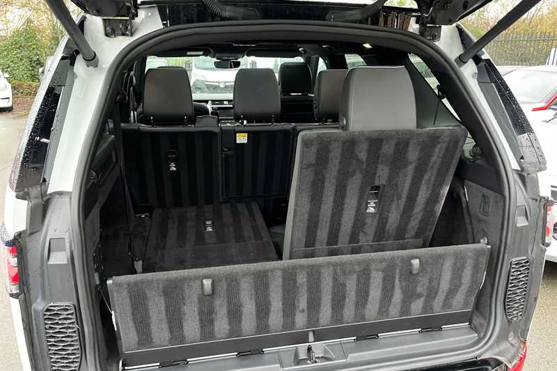 Used Land Rover Discovery 2019 for sale - 76956575: Photo 25