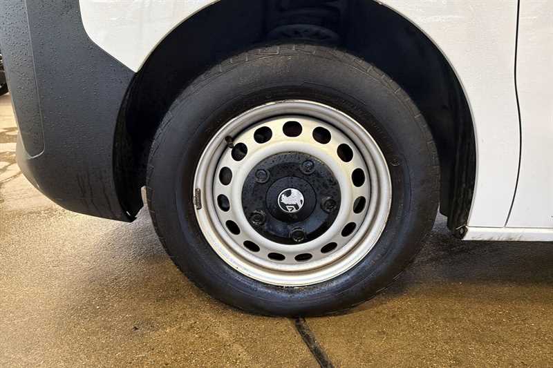 Used Vauxhall Vivaro 2024 for sale - 77900698: Photo 12