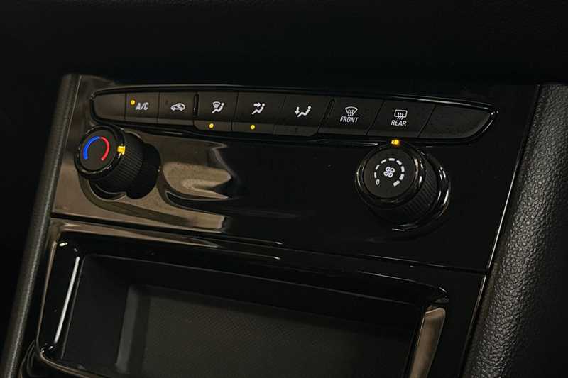 Used Vauxhall Astra 2020 for sale - 76391107: Photo 15