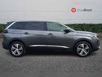 Used Peugeot 5008 2023 for sale - 79397802: Photo