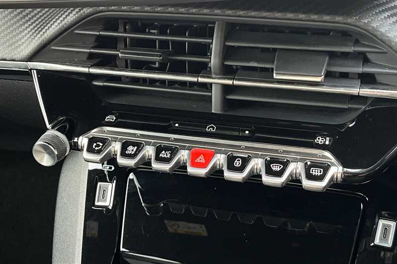 Used Peugeot 2008 for sale - 76463598: Photo 15