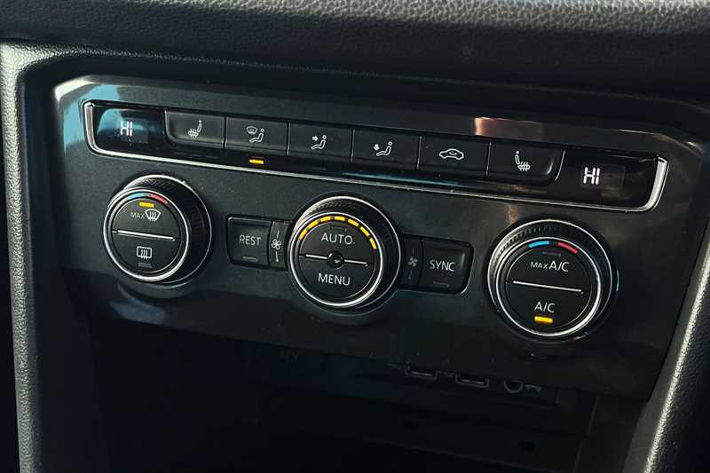 Used Volkswagen Tiguan 2020 for sale - 76956454: Photo 15