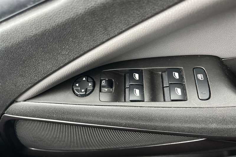 Used Vauxhall Crossland X 2019 for sale - 76517372: Photo 16