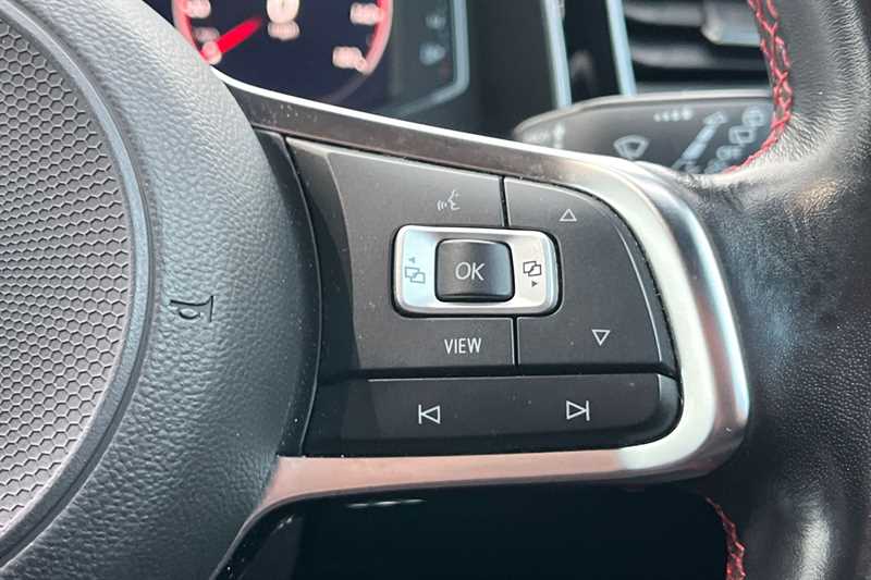 Used Volkswagen Polo for sale - 76858091: Photo 22