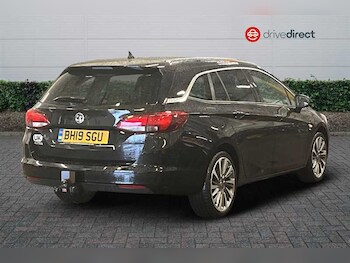 Used Vauxhall Astra undefined for sale - 76462878: Photo