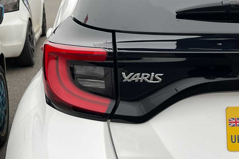 Used Toyota Yaris 2023 for sale - 77712722: Photo 31