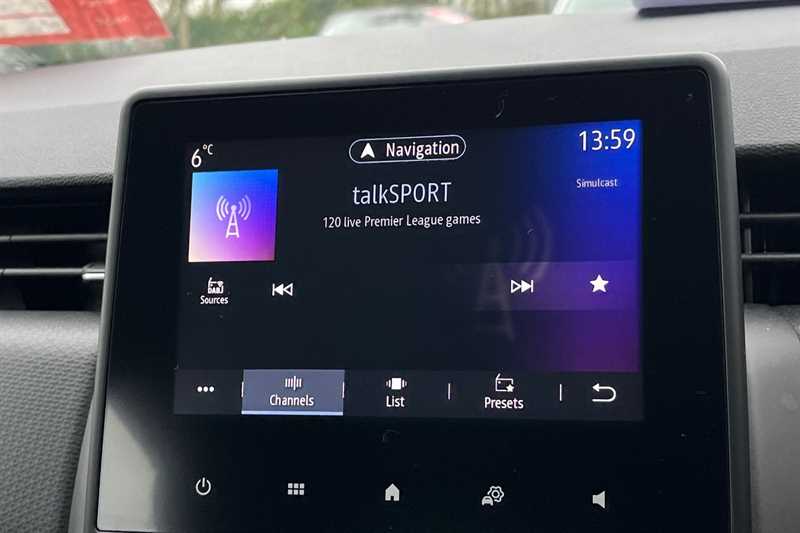 Used Renault Clio 2022 for sale - 77415790: Photo 40