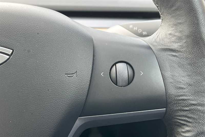 Used Tesla Model 3 2022 for sale - 76462981: Photo 22