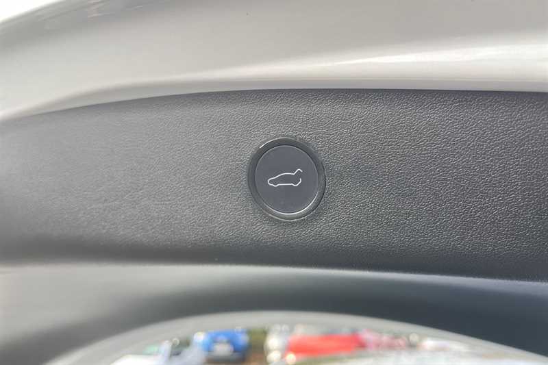 Used Tesla Model 3 2022 for sale - 76462981: Photo 39