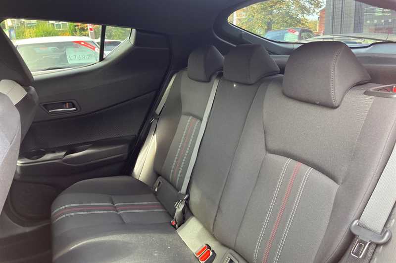 Used Toyota C-HR 2022 for sale - 76955672: Photo 24