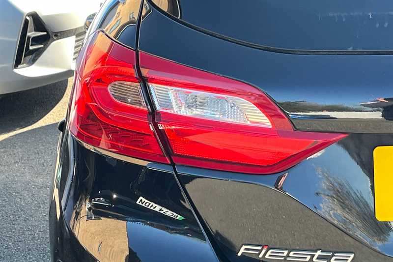 Used Ford Fiesta 2018 for sale - 78222125: Photo 31