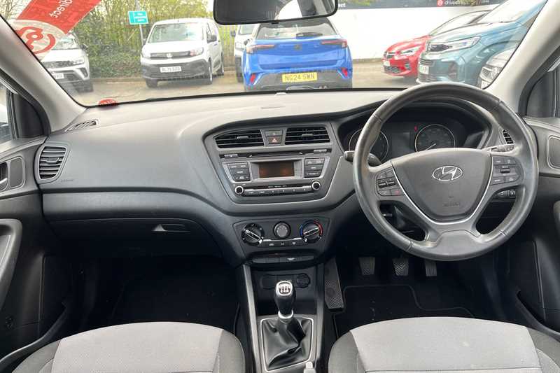 Used Hyundai i20 2017 for sale - 78119705: Photo 13