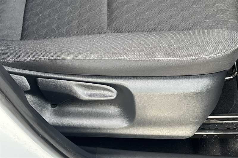 Used Toyota Yaris 2021 for sale - 77811663: Photo 26