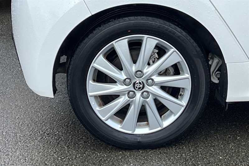 Used Toyota Yaris 2021 for sale - 77811663: Photo 9