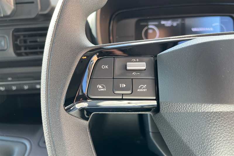 Used Vauxhall Combo 2024 for sale - 76945022: Photo 21