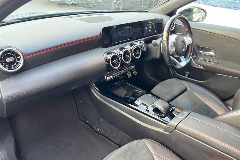 Used Mercedes-Benz A-Class 2018 for sale - 77843945: Photo 39