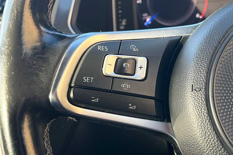 Used Volkswagen Tiguan 2020 for sale - 77349043: Photo 21