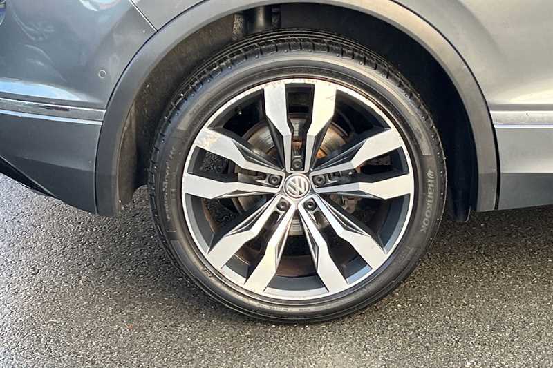 Used Volkswagen Tiguan 2020 for sale - 77349043: Photo 9