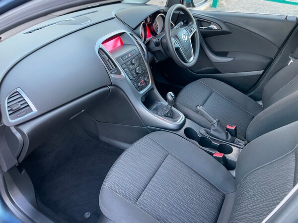 Used Vauxhall Astra 2015 for sale - 63803340: Photo 10
