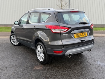 Used Ford Kuga 2016 for sale - 76855473: Photo