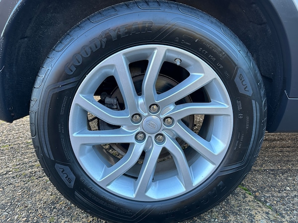 Used Land Rover Discovery Sport 2019 for sale - 73062558: Photo 16