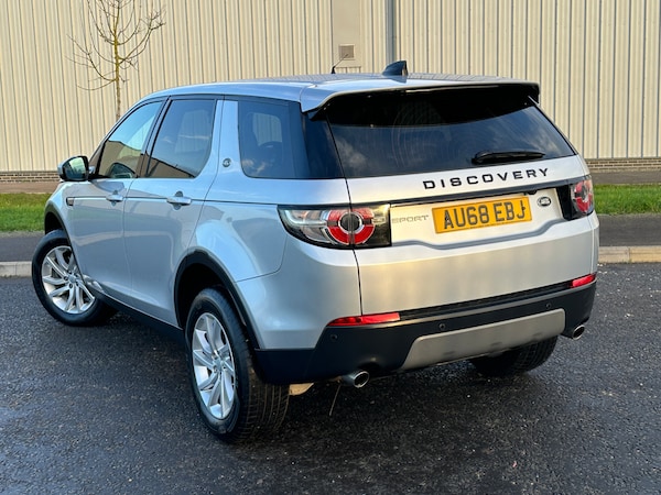 Used Land Rover Discovery Sport 2019 for sale - 73062558: Photo 4