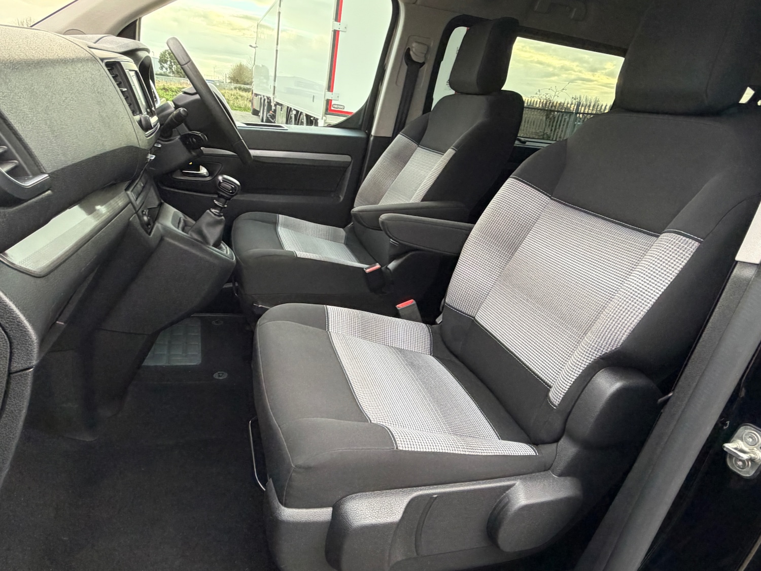 Used Citroen Space Tourer 2020 for sale - 76669209: Photo 18