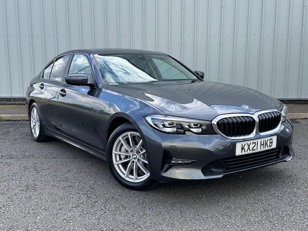Used BMW 3 Series 2021 for sale - 71394572: Photo 1