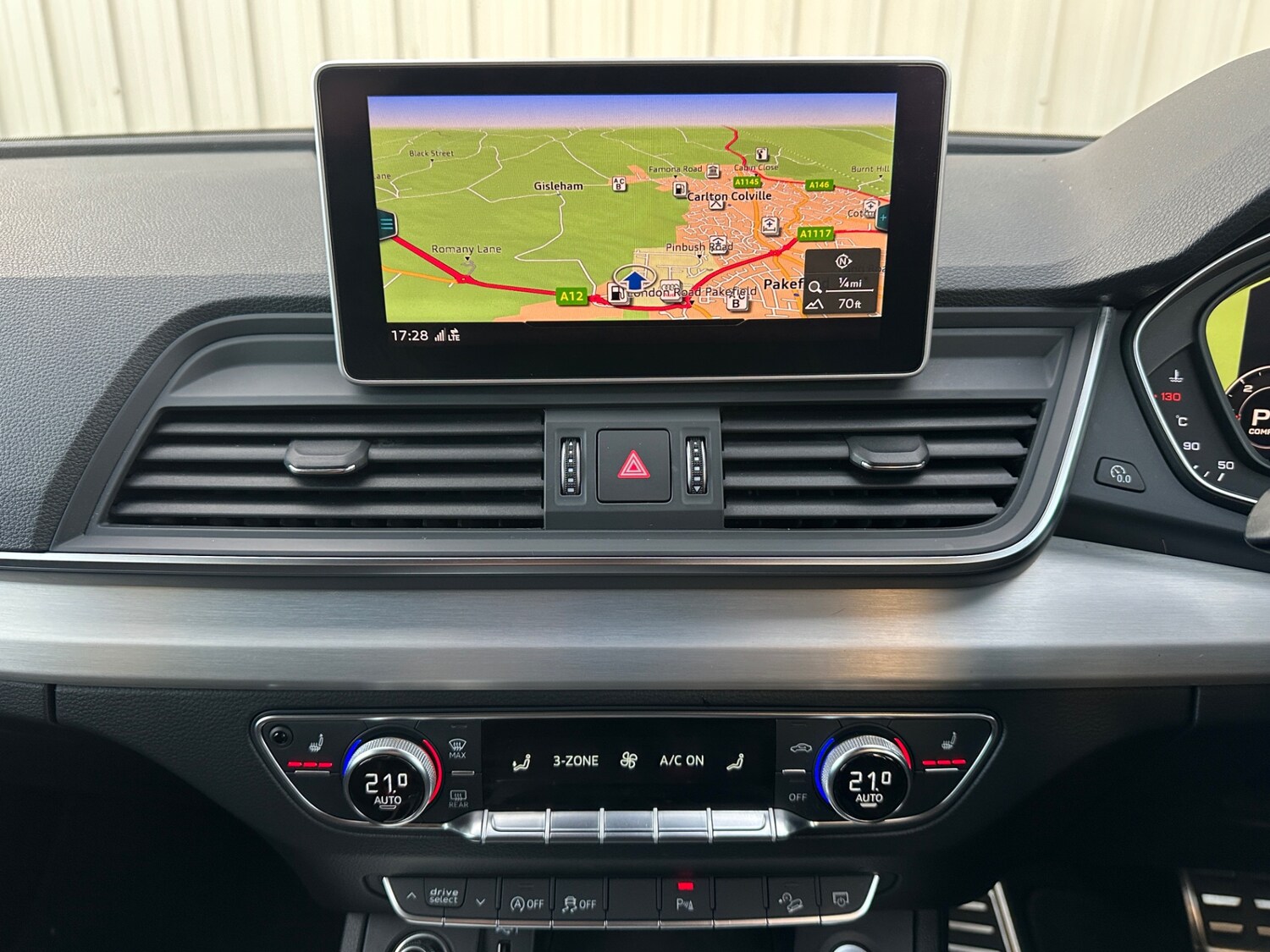 Used Audi Q5 2018 for sale - 76179138: Photo 25