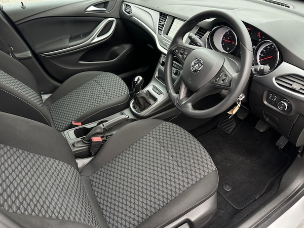 Used Vauxhall Astra 2018 for sale - 70321550: Photo 8