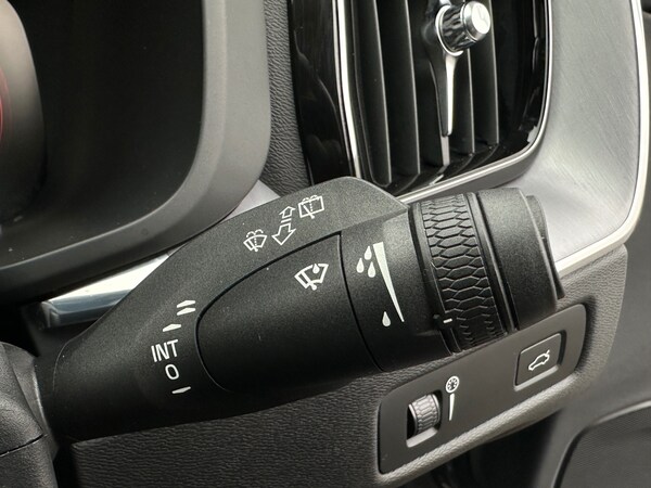 Used Volvo XC60 2020 for sale - 73063913: Photo 22