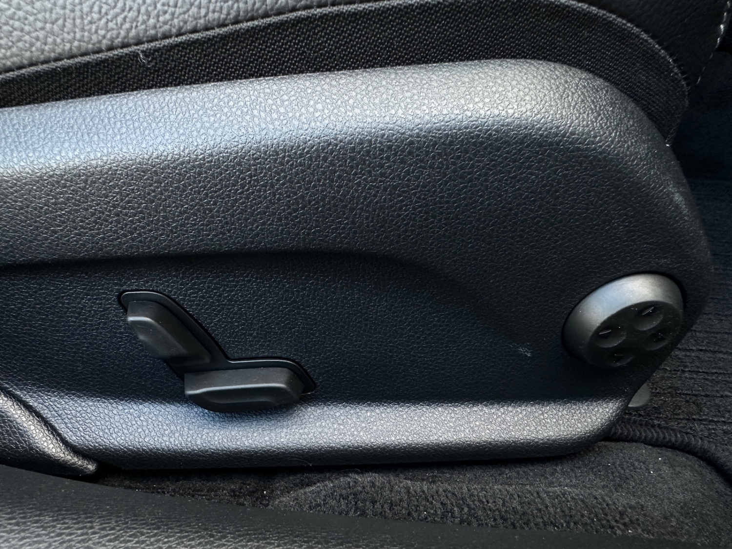 Used Mercedes-Benz C Class 2018 for sale - 76022529: Photo 28