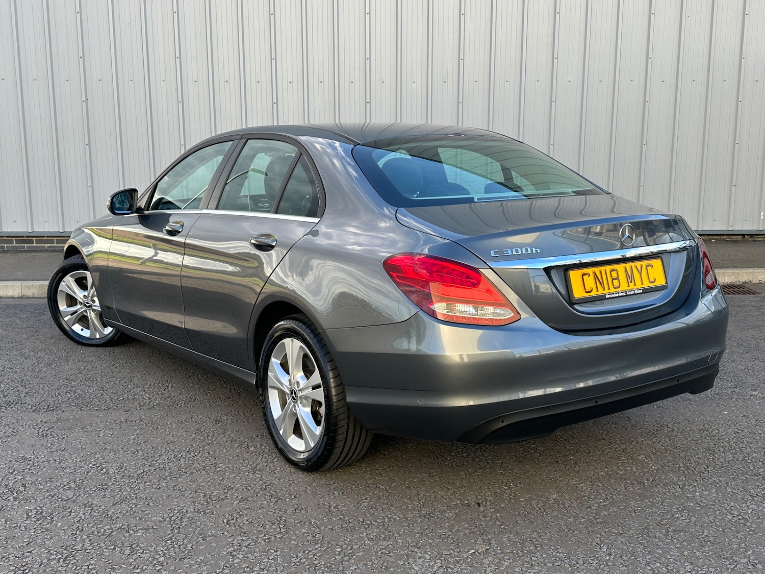 Used Mercedes-Benz C Class 2018 for sale - 76022529: Photo 6
