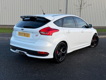 Used Ford Focus 2017 for sale - 76553751: Photo