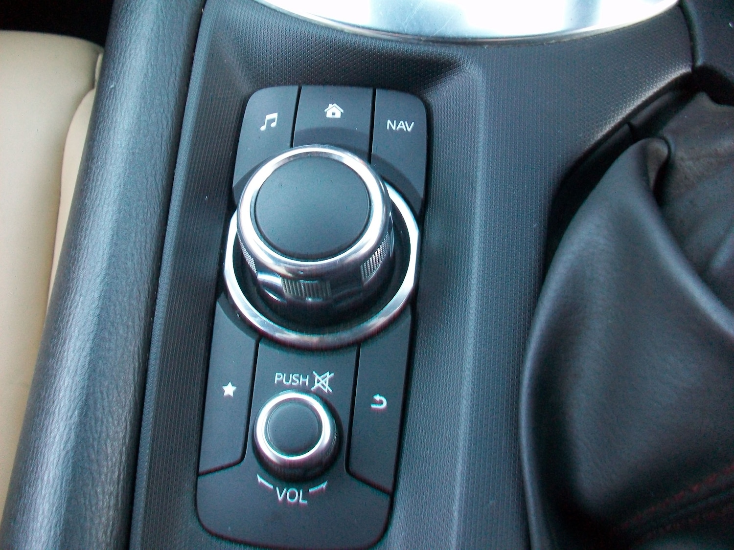 Used Mazda MX-5 2015 for sale - 76807053: Photo 15