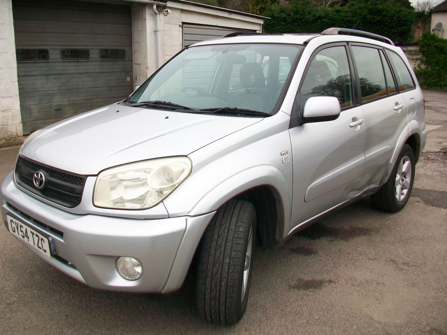 Used Toyota RAV4 2004 for sale - 77848158: Photo 3