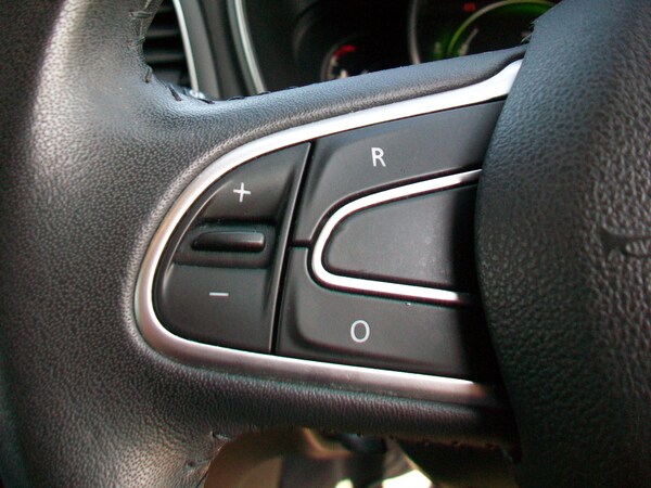 Used Renault Megane 2017 for sale - 75045849: Photo 17