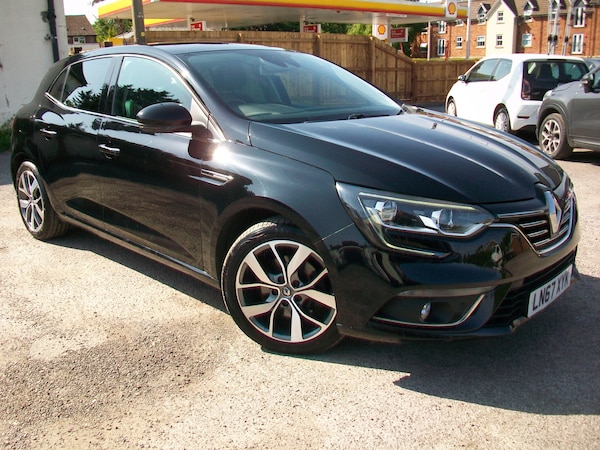 Used Renault Megane 2017 for sale - 75045849: Photo 1