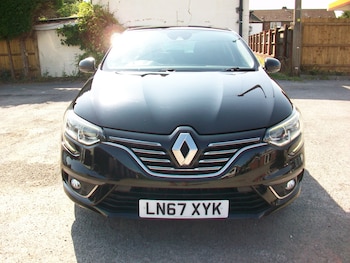 Used Renault Megane 2017 for sale - 75045849: Photo