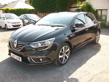 Used Renault Megane 2017 for sale - 75045849: Photo